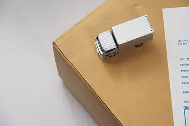 購入費用5,000円以下は送料がかかる