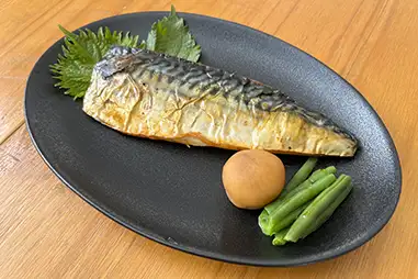 おすすめ料理３：さばの塩焼き